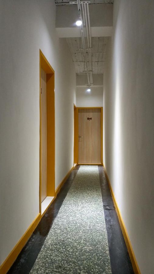 Swf淡水新五福旅館 Sinwufu Hotel Eksteriør bilde