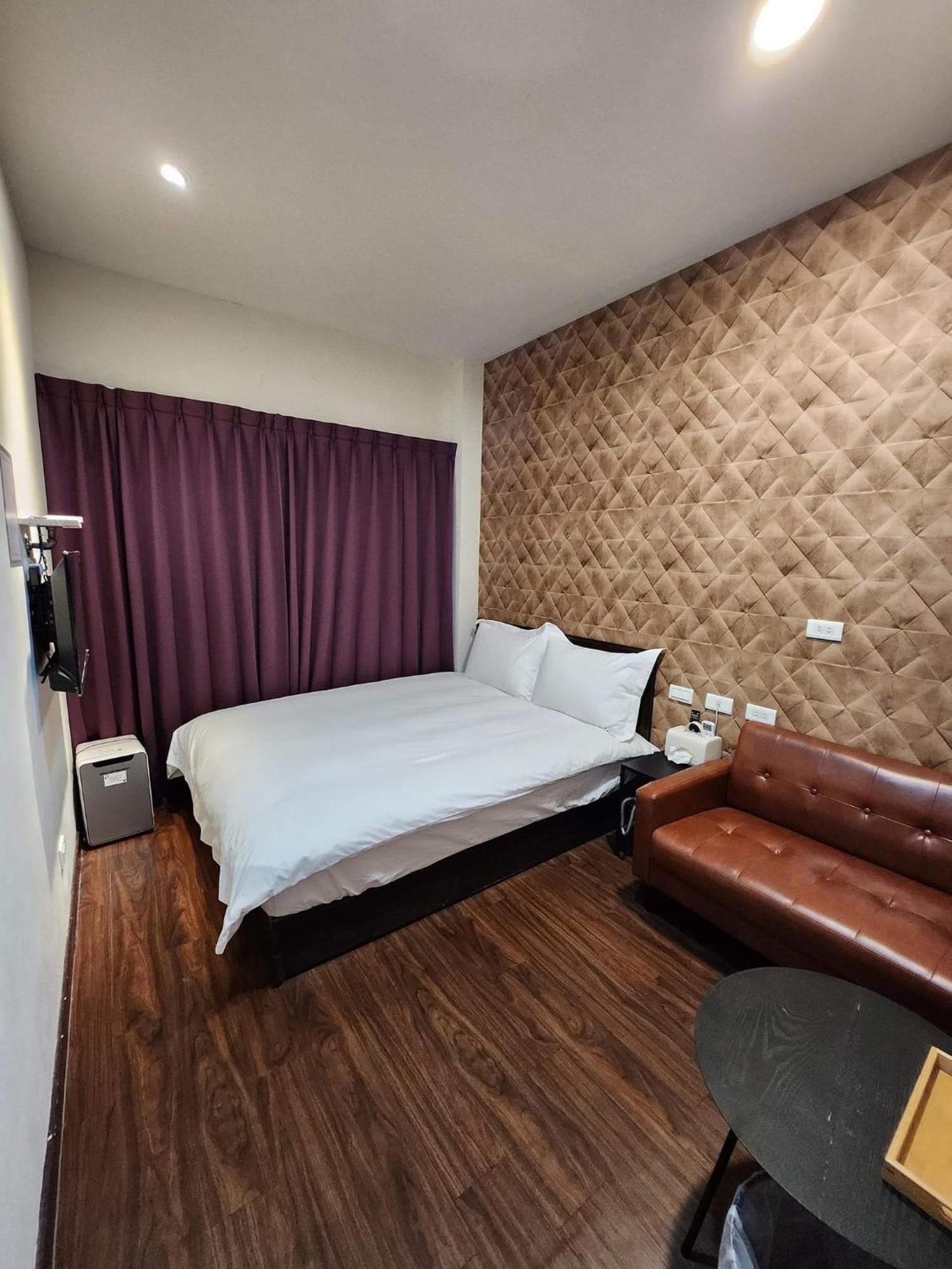 Swf淡水新五福旅館 Sinwufu Hotel Eksteriør bilde