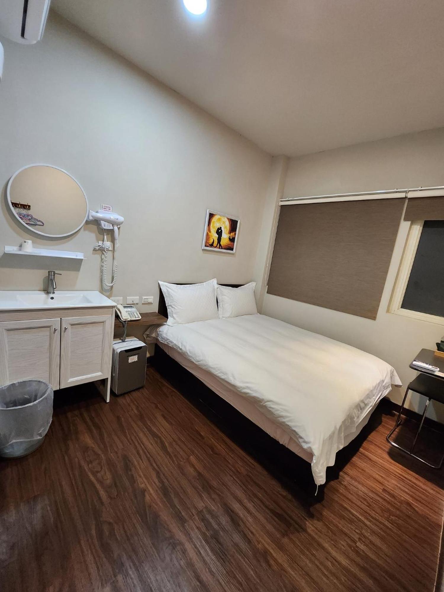 Swf淡水新五福旅館 Sinwufu Hotel Eksteriør bilde